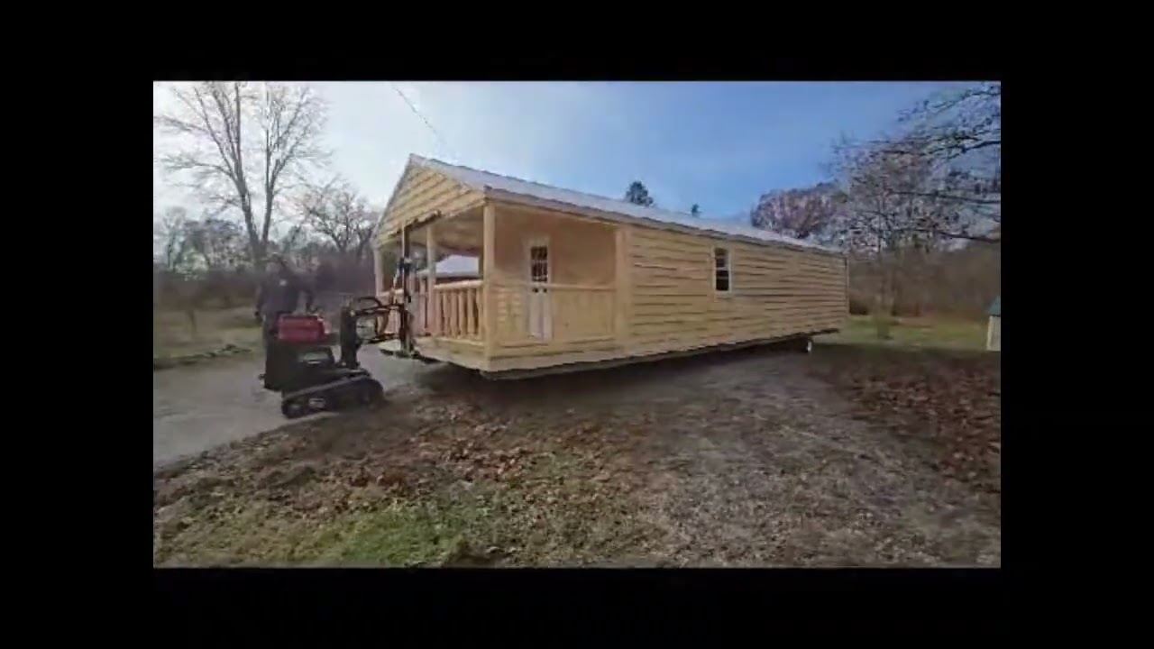 Delivery Day 16X40' cabin