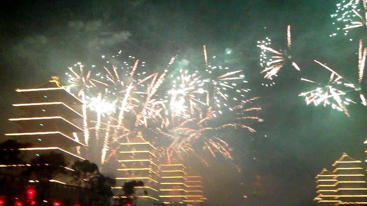 20160213佛陀紀念館煙火3