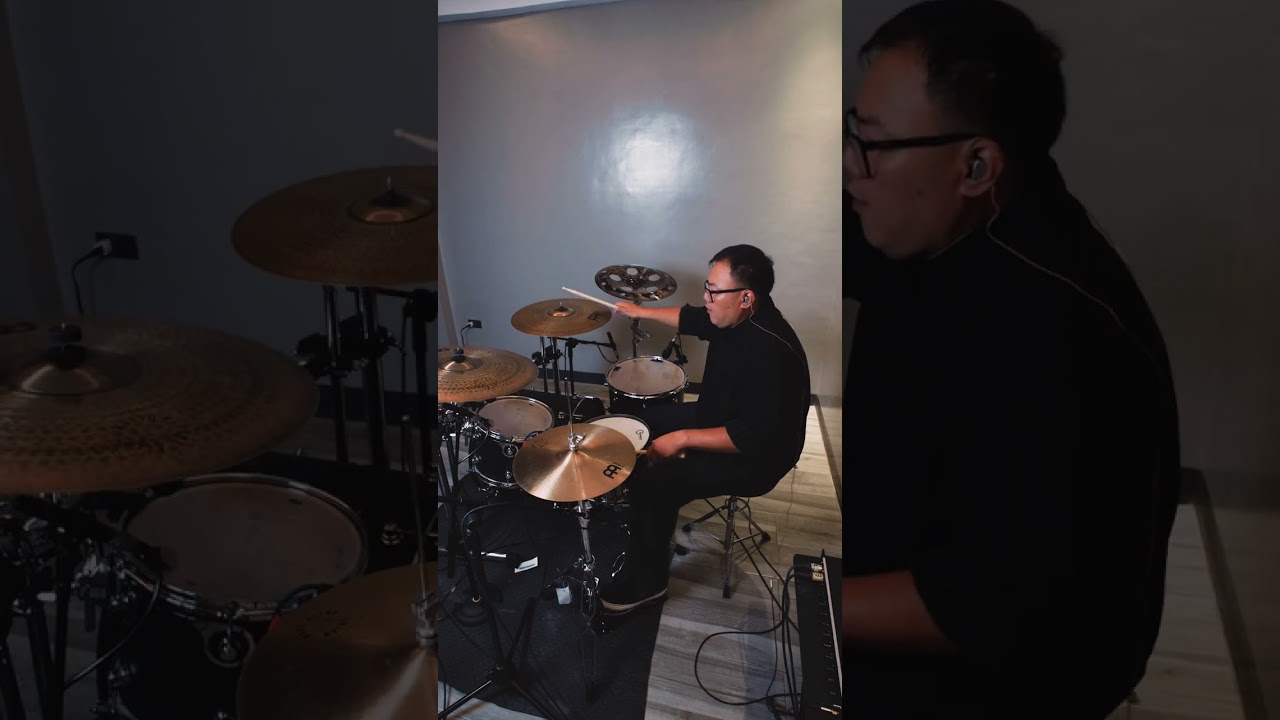 Kurt Floresca - Aurora (Foo Fighters) Drum Cover