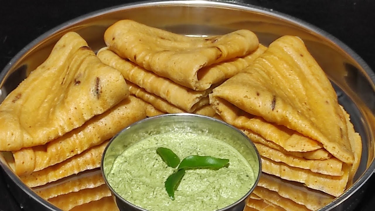 රසම රස පරිප්පු තෝසෙ එක්ක කරපිංචා සම්බෝල👌😋#mealsbyrandi #dhal #lentilrecipe #curryleaveschutney #food