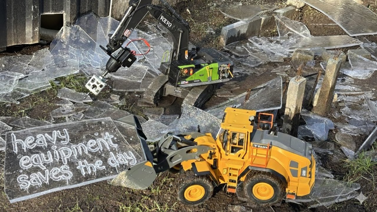 RC Excavator and Front End Loader CLEARING ICE AFTER MASSIVE ICE STORM