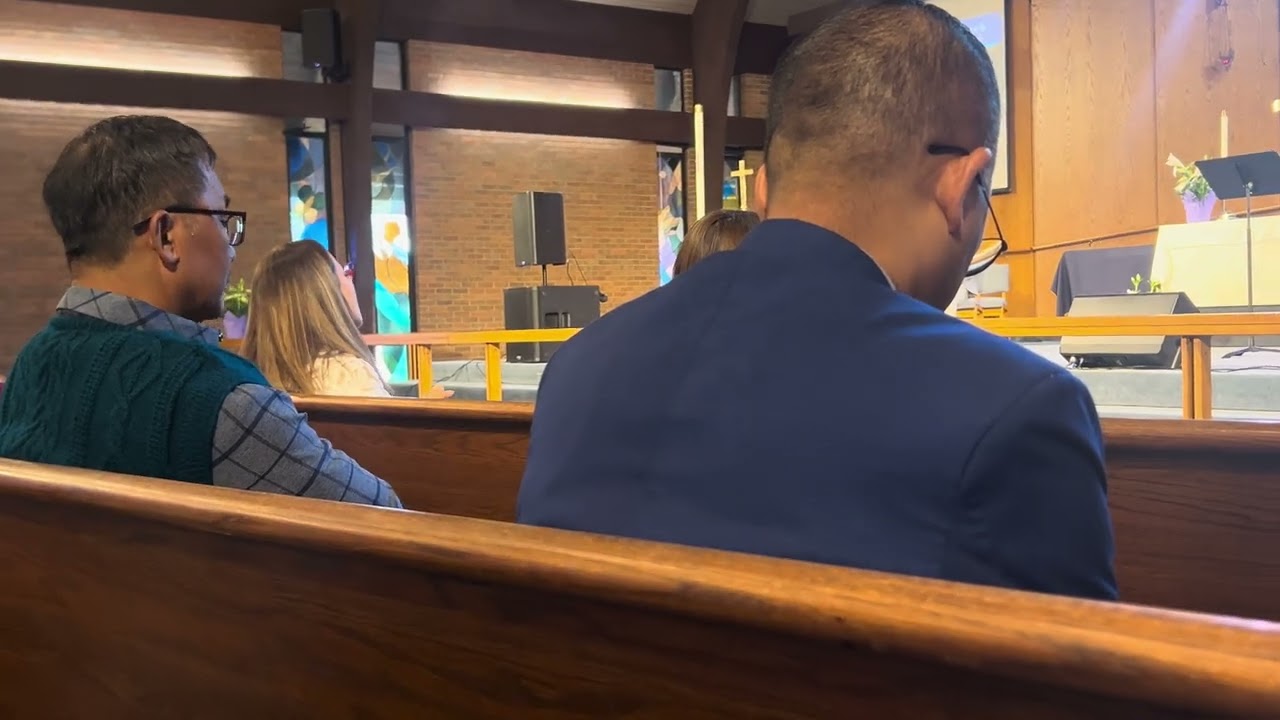 Lalnunsanga Pathian fakna hla