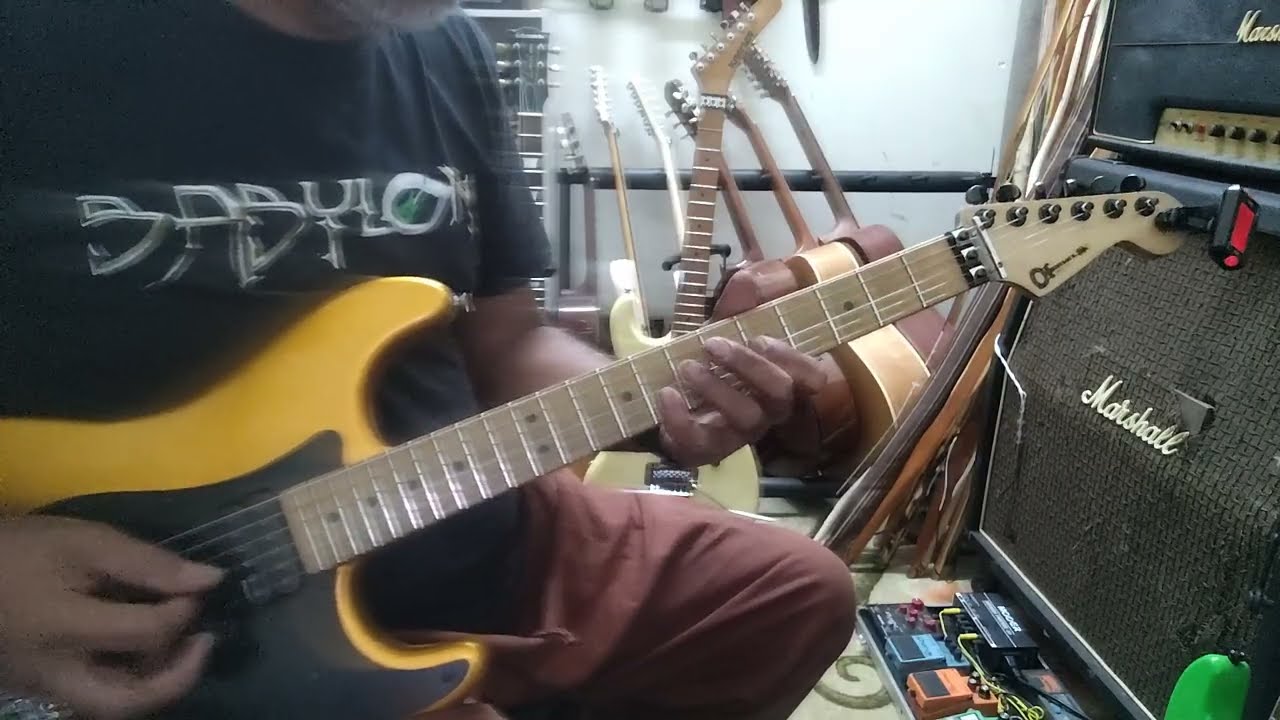 Charvel Usa So Cal lama tk berbunyi.. Baru setup.. 3M jam spontan Slow blues pop. 