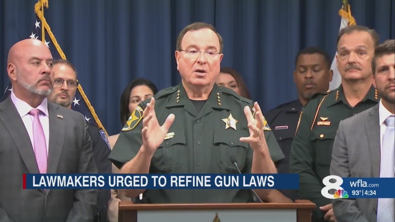 Florida AG: Open carry now legal, calls for legislative action