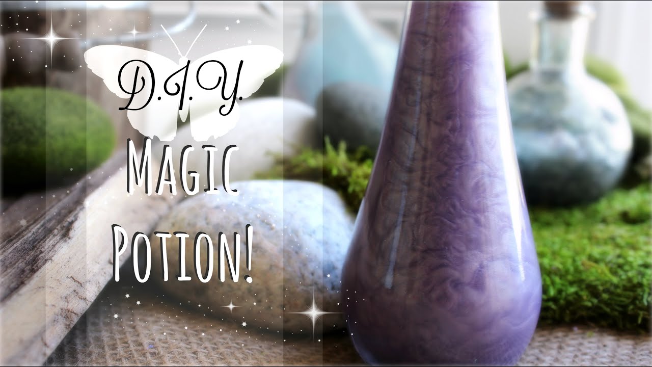 How to Make a Magic Potion // Magical DIY Crafts for Halloween // The Magic Crafter