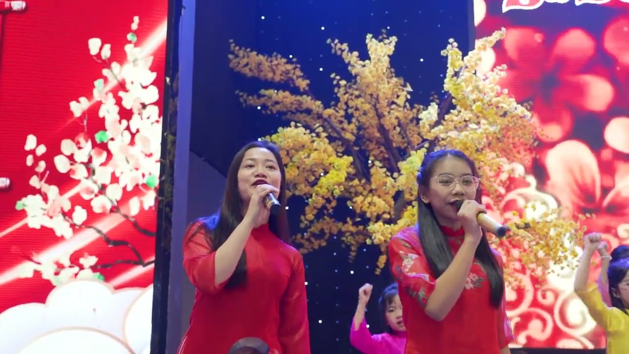 NEWSKY - LIGHT UP 2025: NHƯ HOA MÙA XUÂN