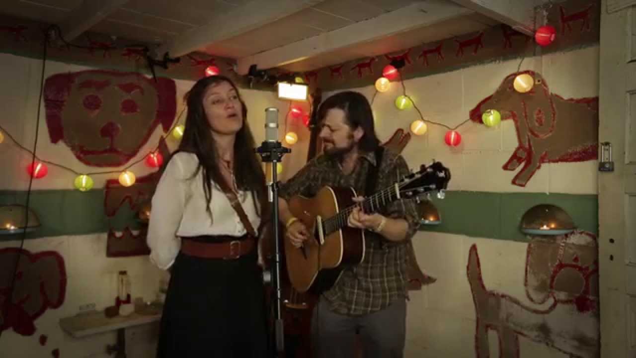 I Draw Slow - Honeymoon (Live @Pickathon 2013)