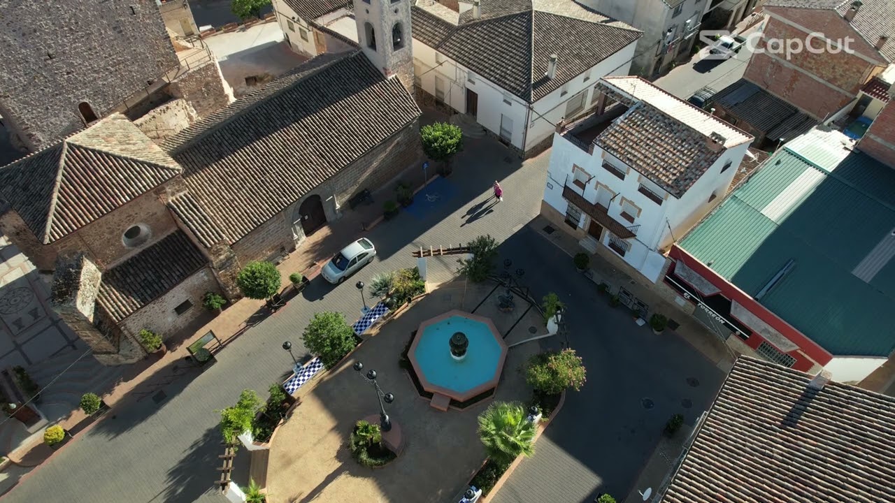 TORRES DE ALBANCHEZ DESDE EL CIELO
