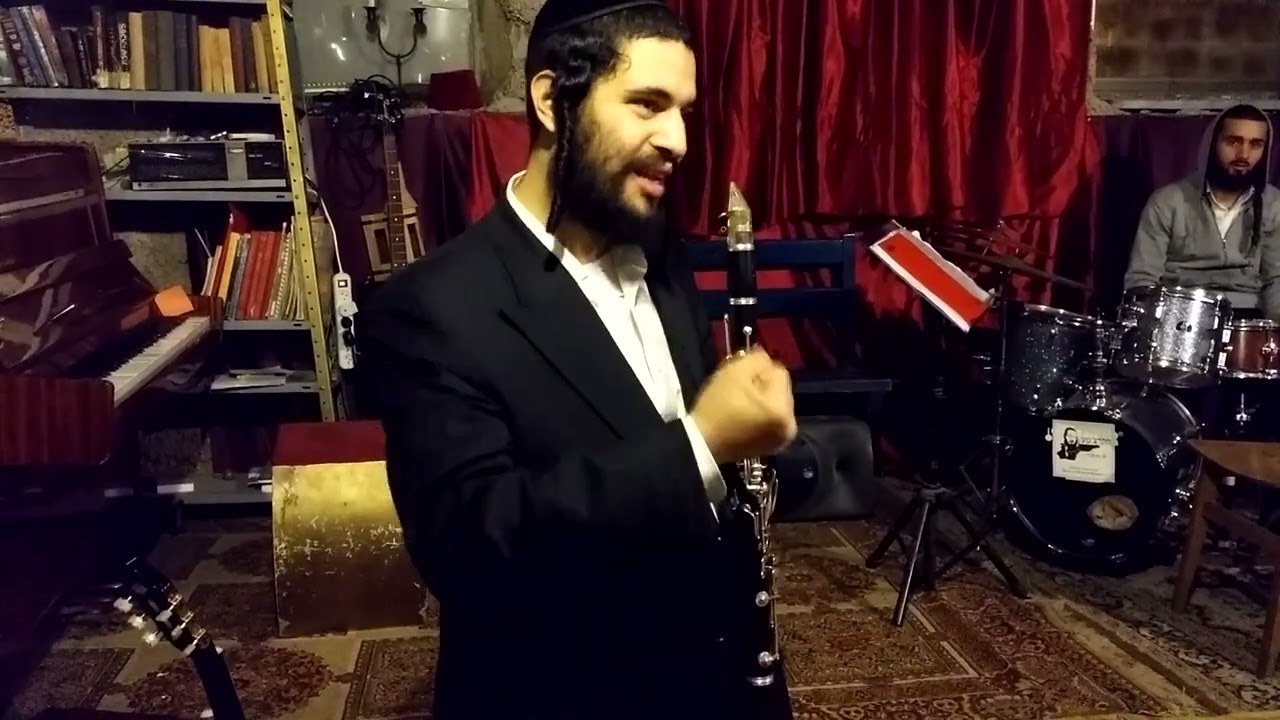 סולם כרומטי בקלרינט - כל הצלילים מלמטה על למעלה - בלטי