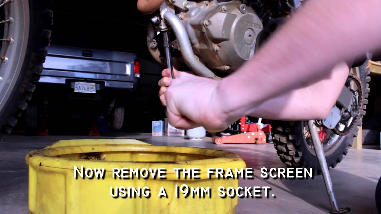 Honda XR400R Oil Change with Frame Screen