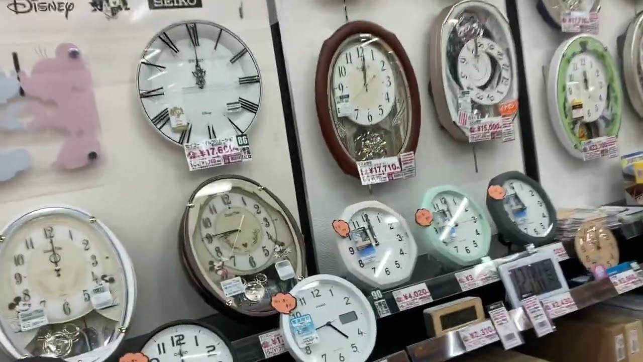 ※超下手撮影　ヨドバシ博多12時時報
