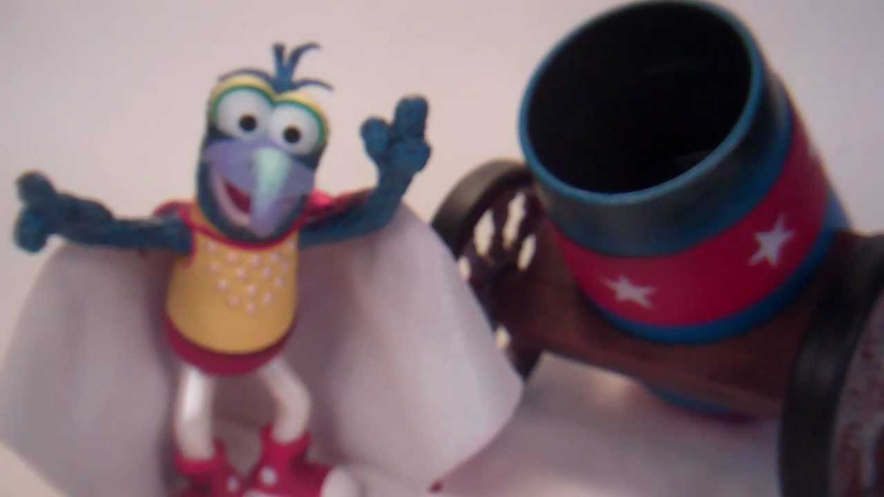Palisades Muppets Series 2 Stuntman Gonzo action figure Review