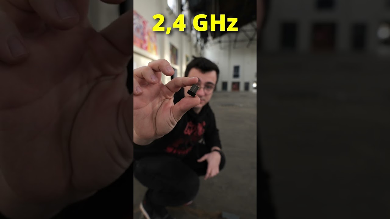 BLUETOOTH vs 2.4 GHz co ma lepszy zasięg? #shorts #płatnawsp&oacute;łpraca
