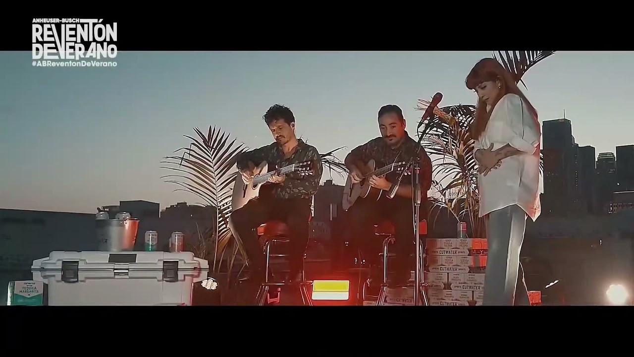Mon Laferte - Amado Mío (En Vivo)