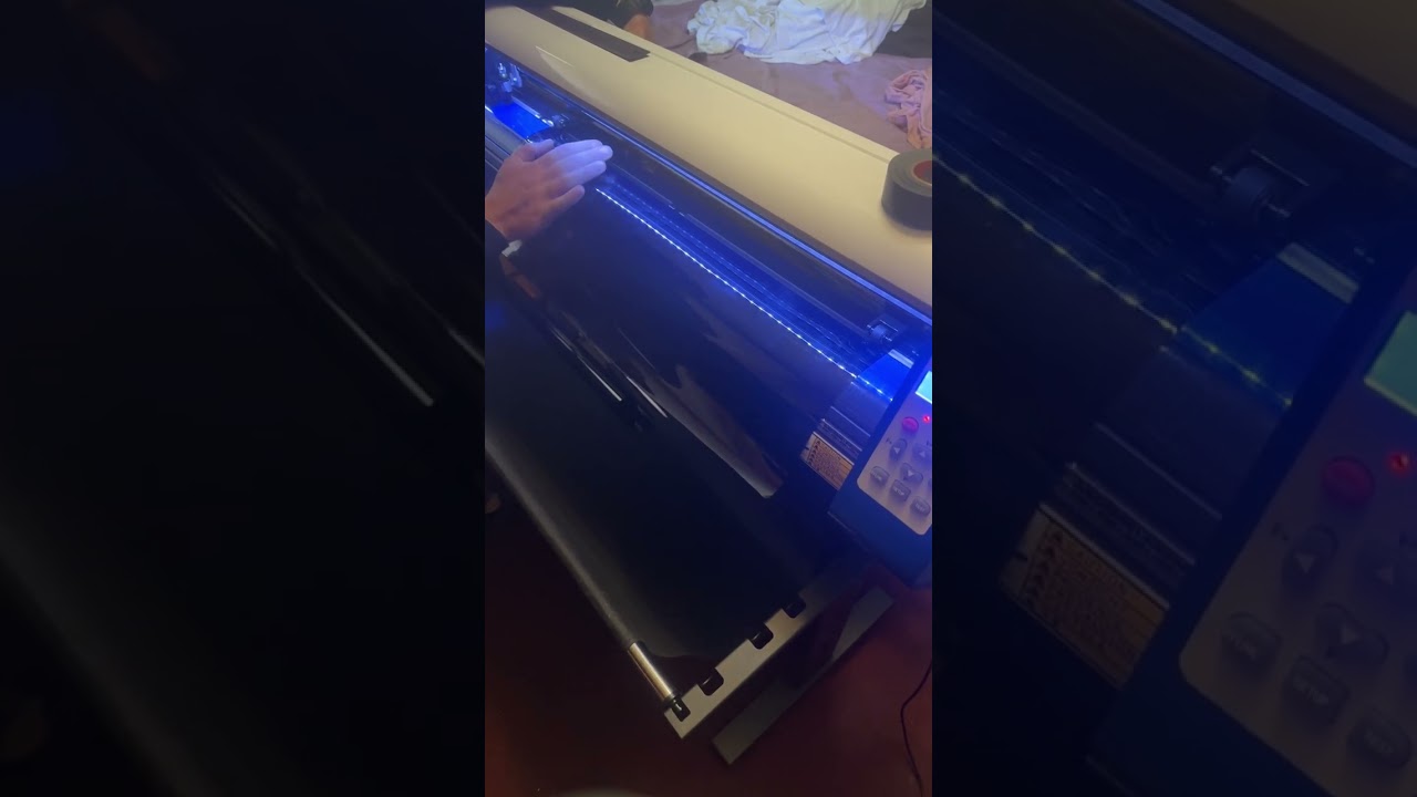 Setting up a 53” vevor plotter to cut tint!!