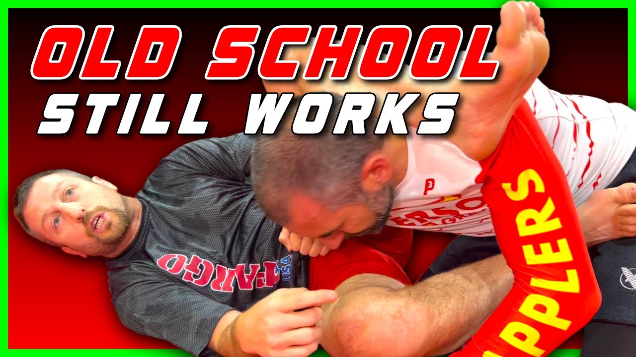 BEST Triangle Choke to Learn!