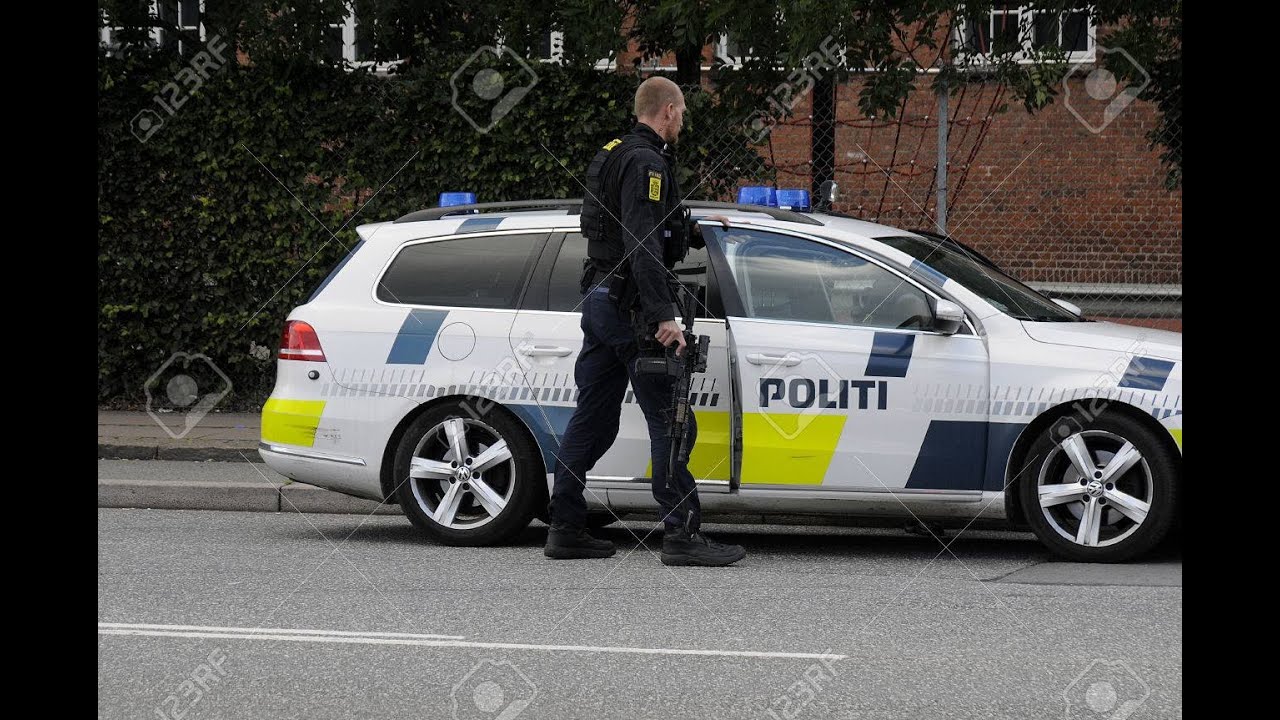 Knallert vlog #2  Møder politiet 2 gange!!