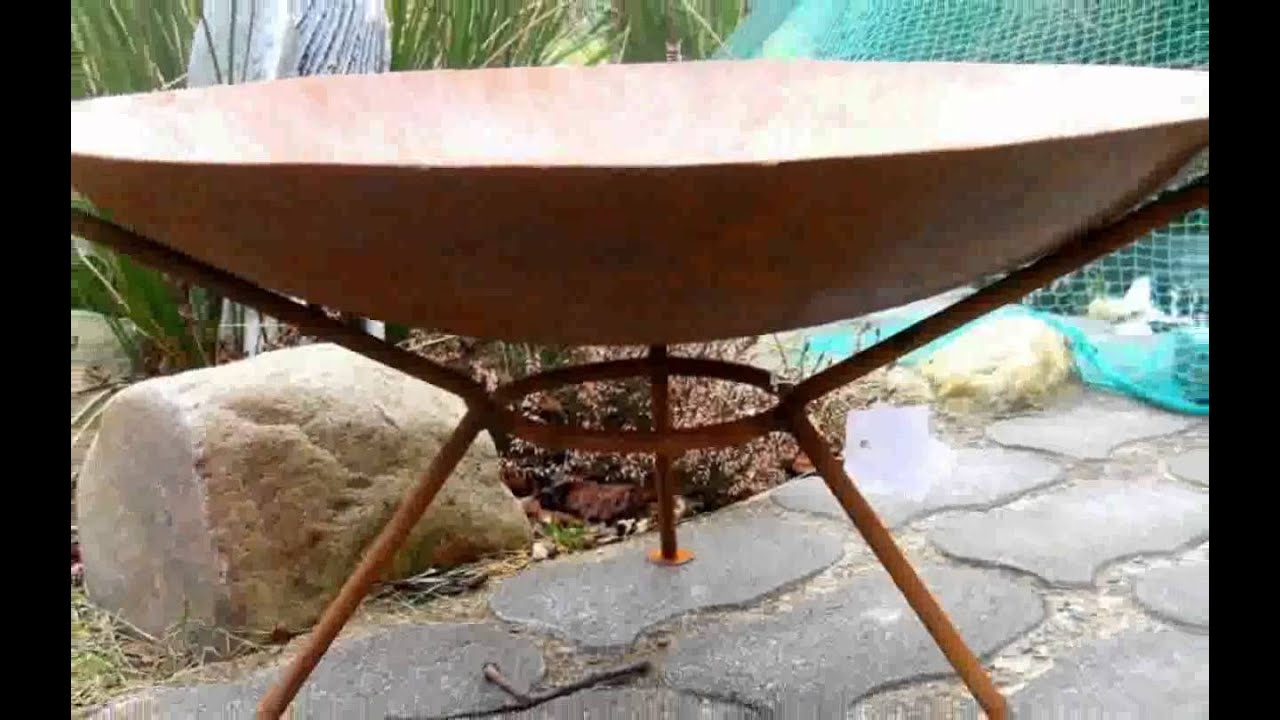 Metallst&auml;nder Mit Schale -  bilder