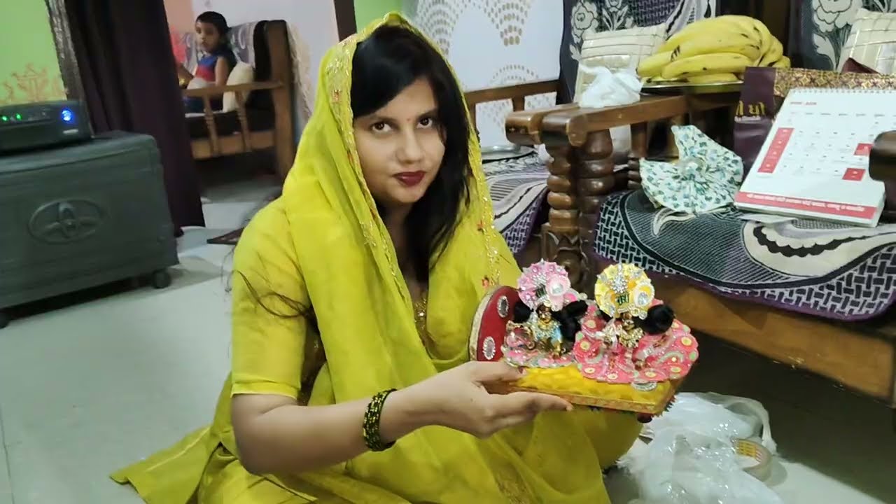 Daily life Vlogs 🥰👉aaj laddu gopal ko ready Kiya 👉🥰🙏#dailyvlog #daillife #vlogging #vlog 