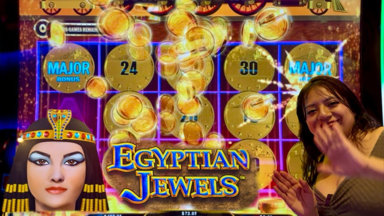 En  El TREN Rumbo A las PIRAMIDES Egipcias Con Misteriosos  BONUS Incluidos #chicasino #casino