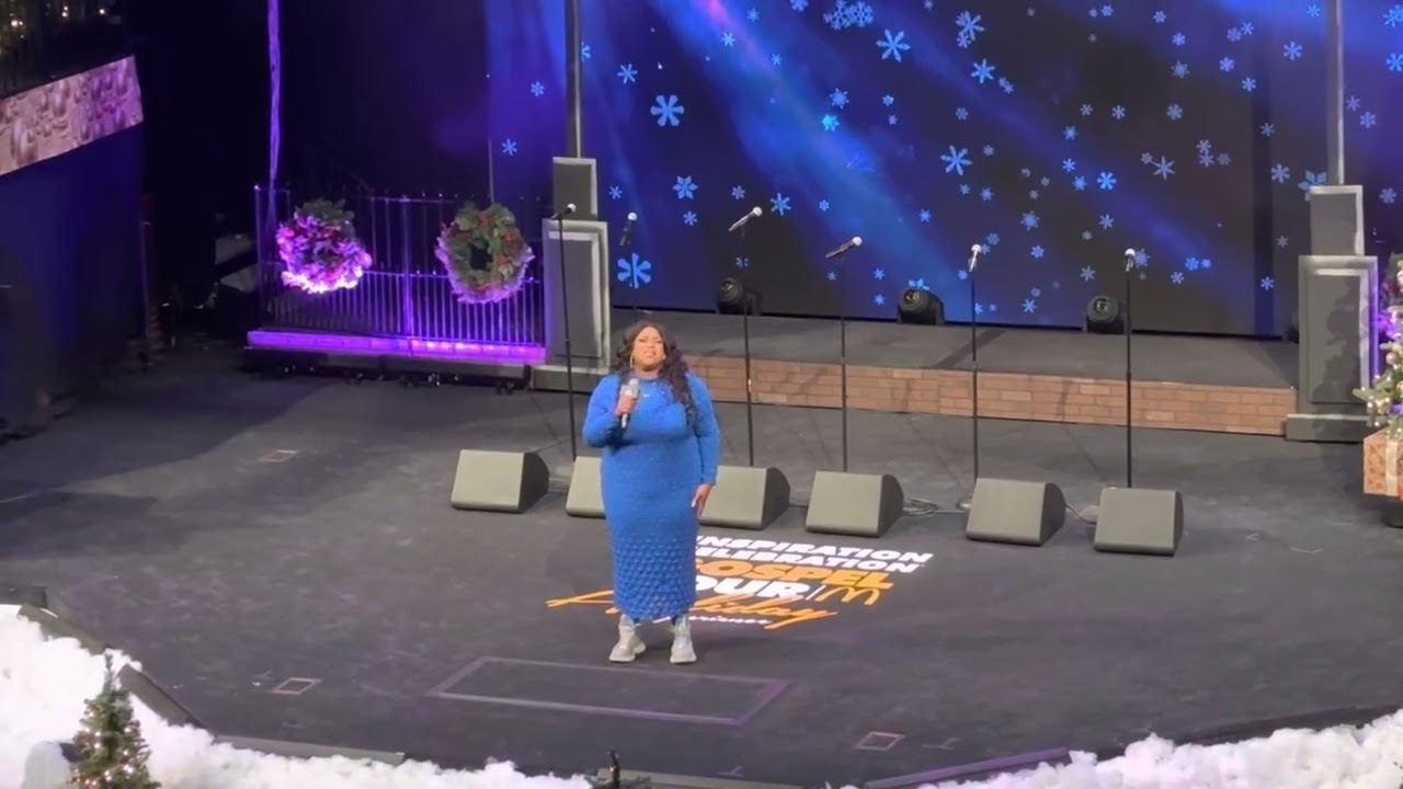 Kierra Sheard-Kelly - O Come, All Ye Faithful