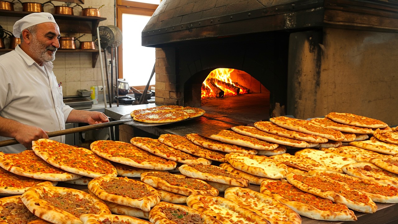 Istanbul Street Foods! The BEST TURKISH FOOD You Must Try in Turkey | Pide, Lahmacun & More