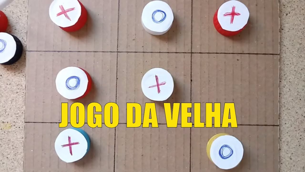 Aula 22 - Jogo da Velha com material reciclável