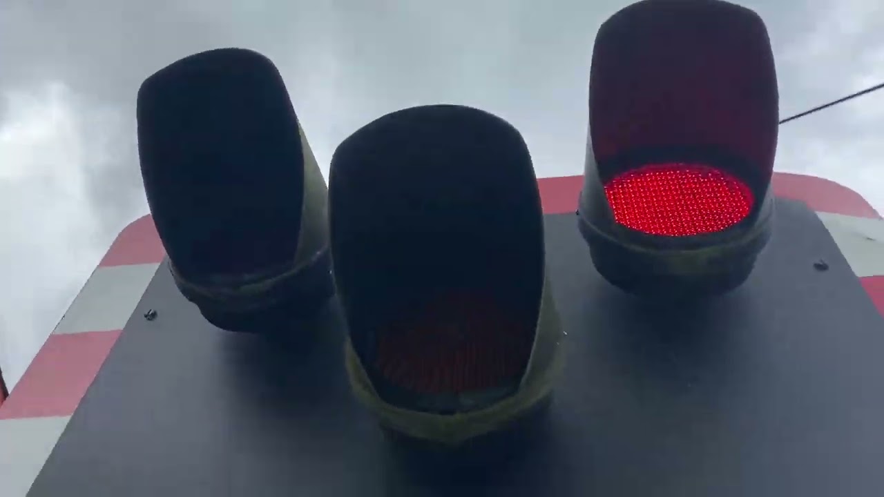 (LATE START) Barcroft Level Crossing (South Yorkshire)