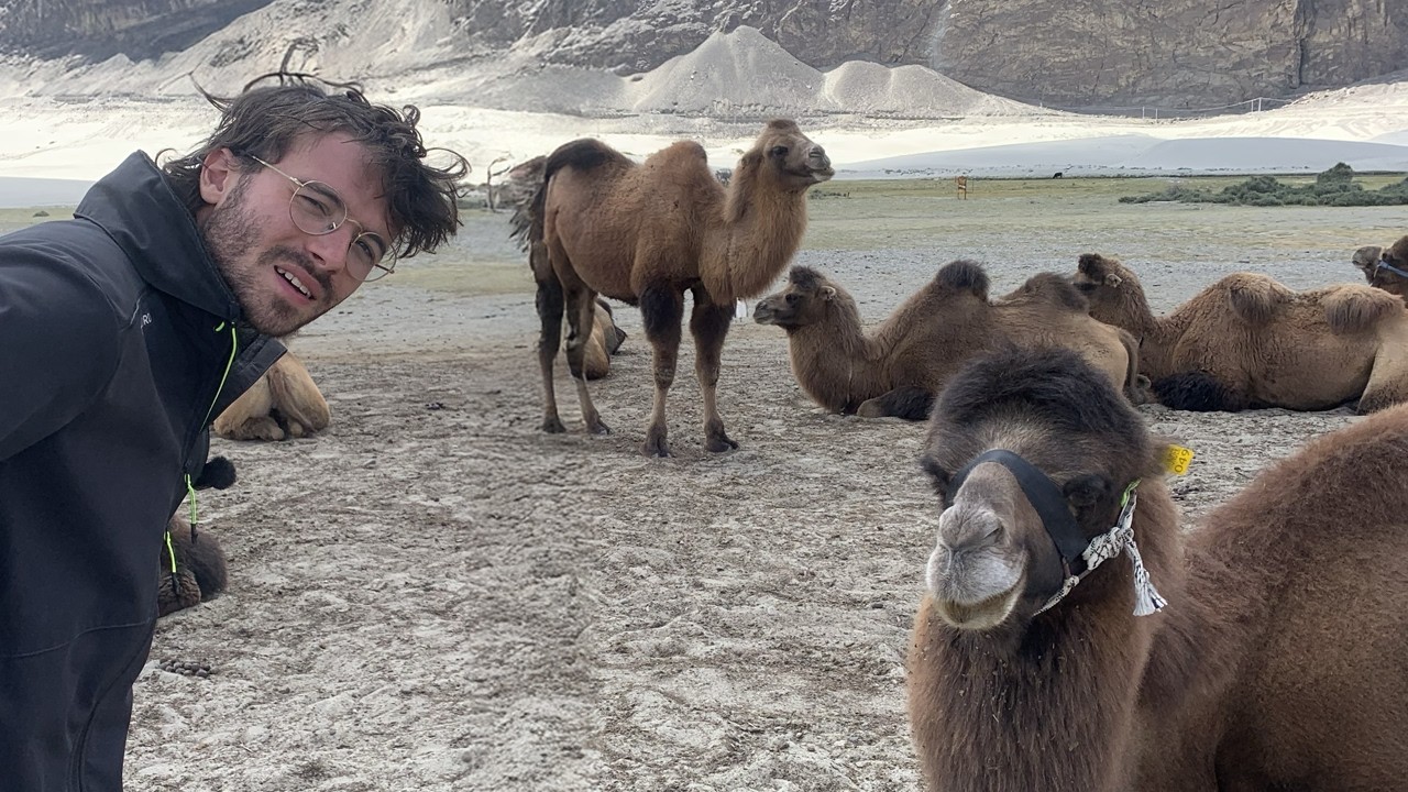 Me bañé en las aguas termales del Himalaya