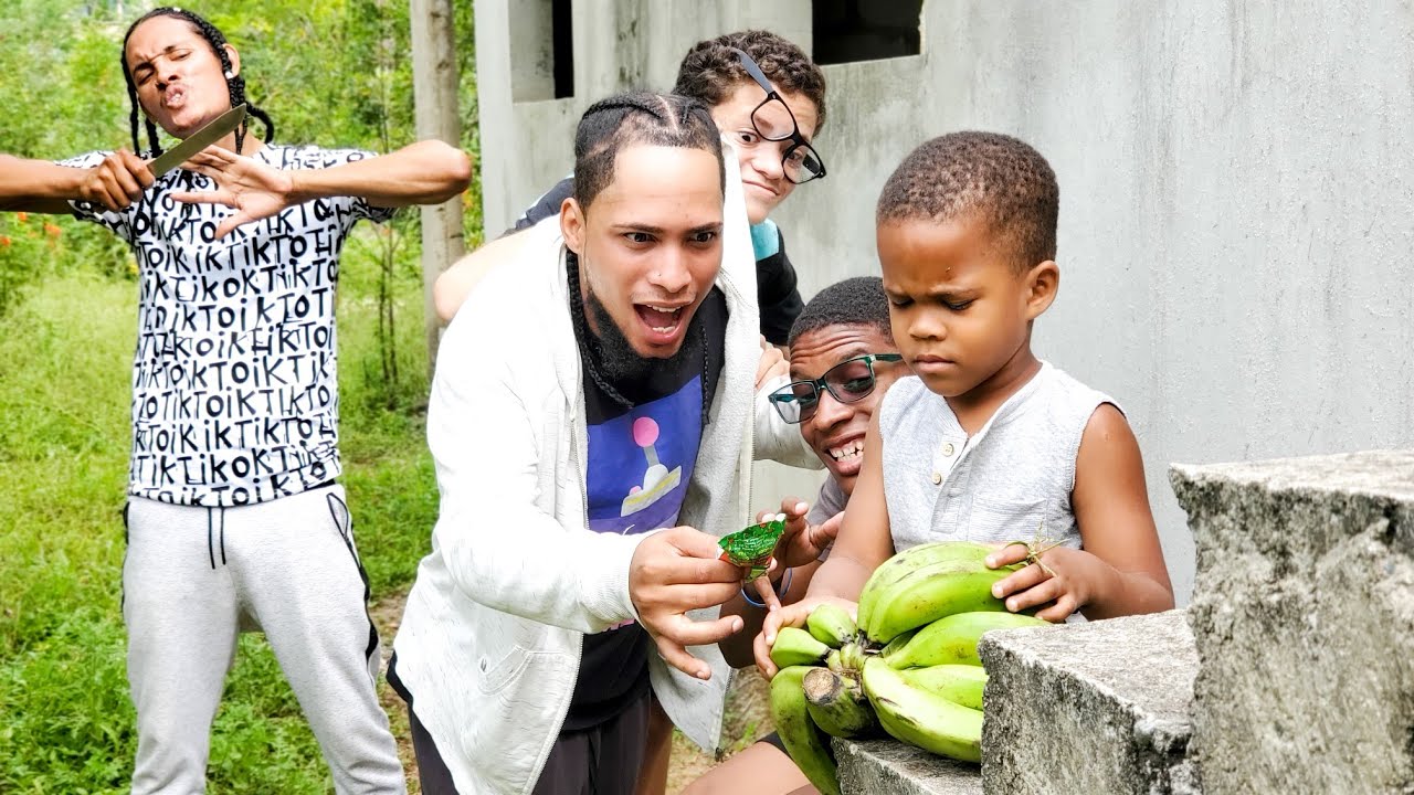 EL NIÑO DE LOS PLÁTANOS 🍌/RONGOLO OFICIAL
