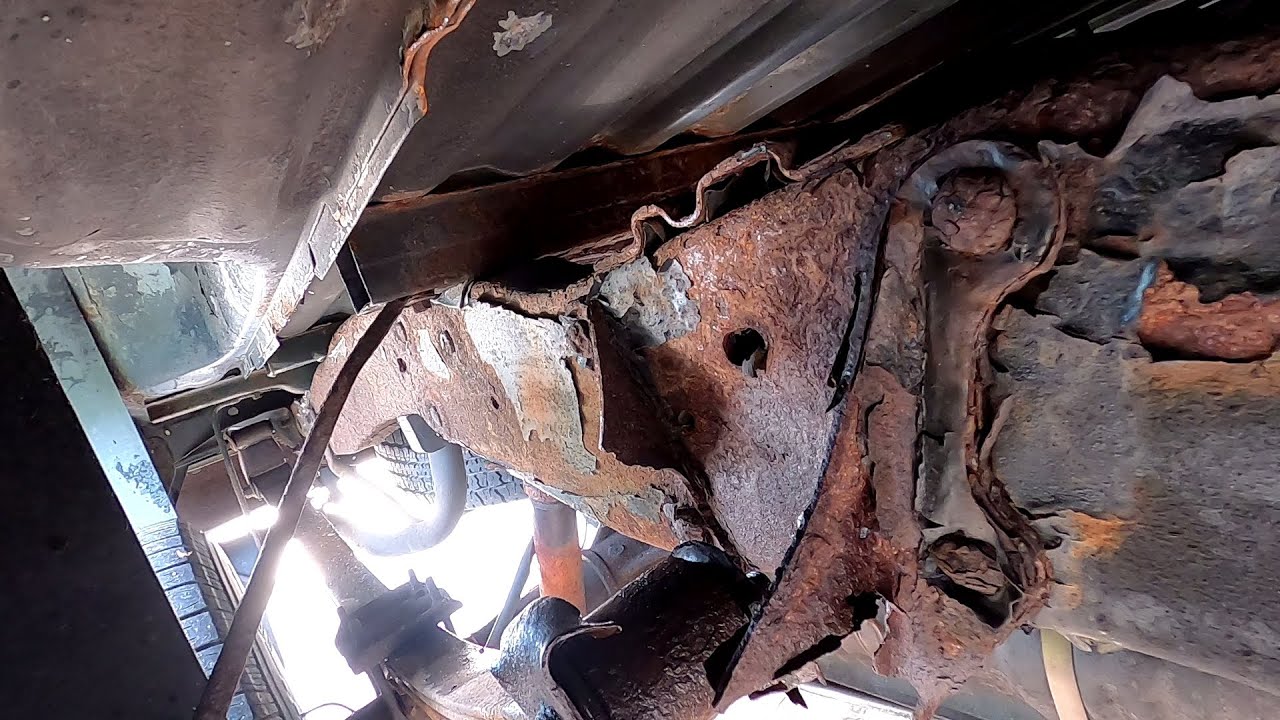 Ford Ranger Leaf Spring Hanger Replacement | Using Mostly Hand tools