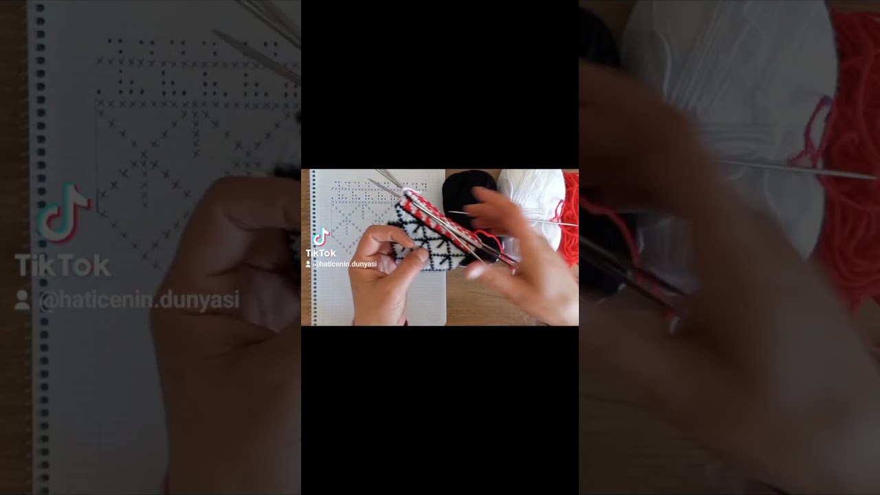 Şahane beş şiş örgü patik modeli 