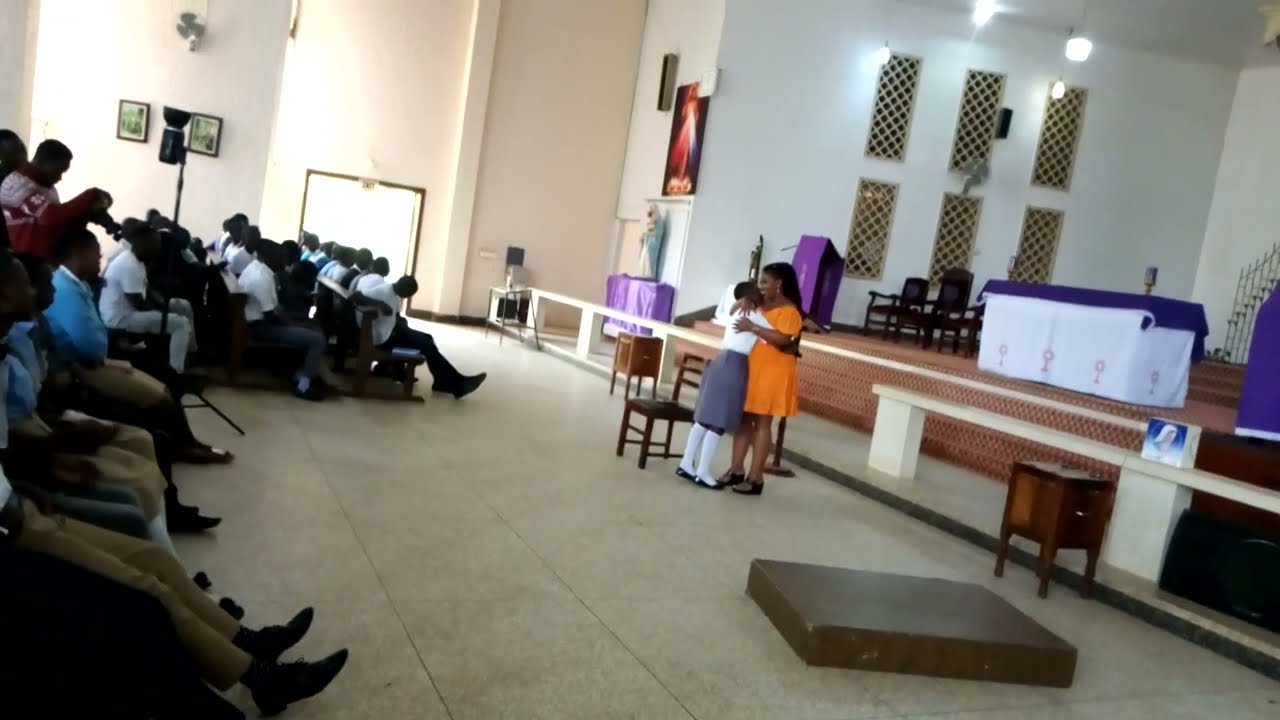 WHEN FLORENCE NAMPIJJA MET STUDENTS OF BSK MASAKA CITY #b2c #CelebrityGossip #NigerianInsights