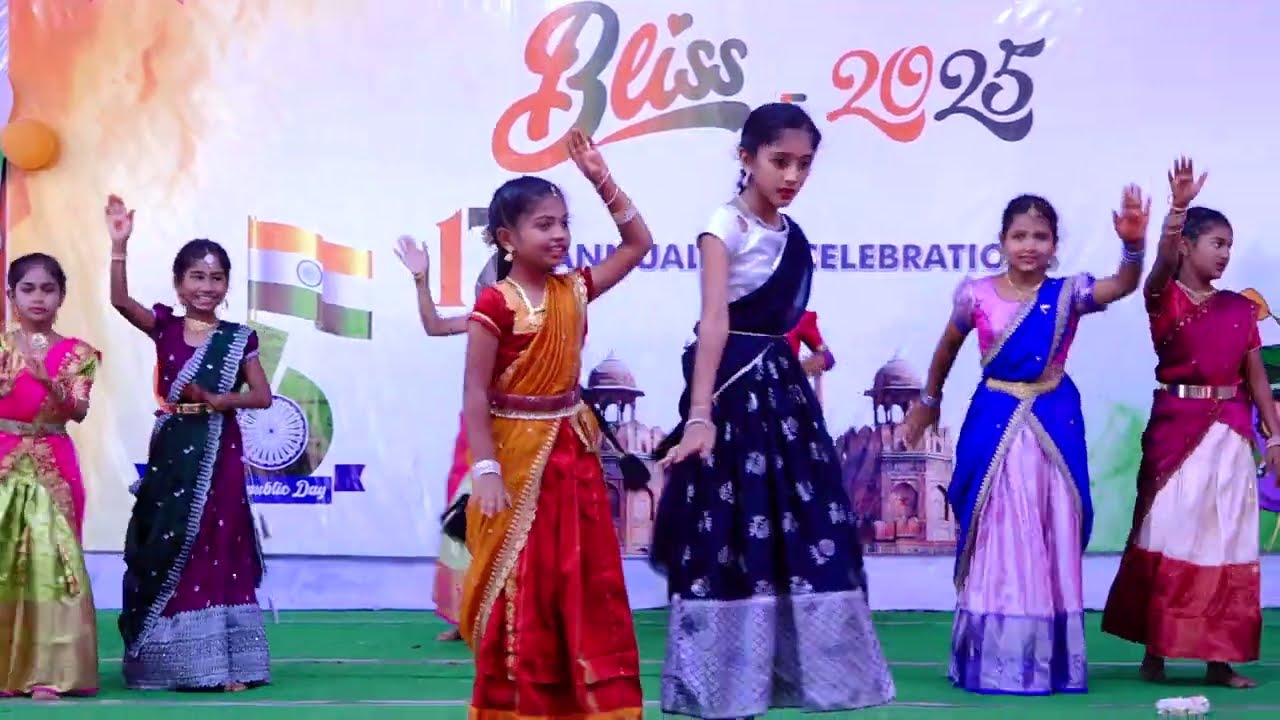 Yasoda Concept School 17th Annual Day Bliss 2025 || 5th Class Girls || O Pilla Venkatatesha song
