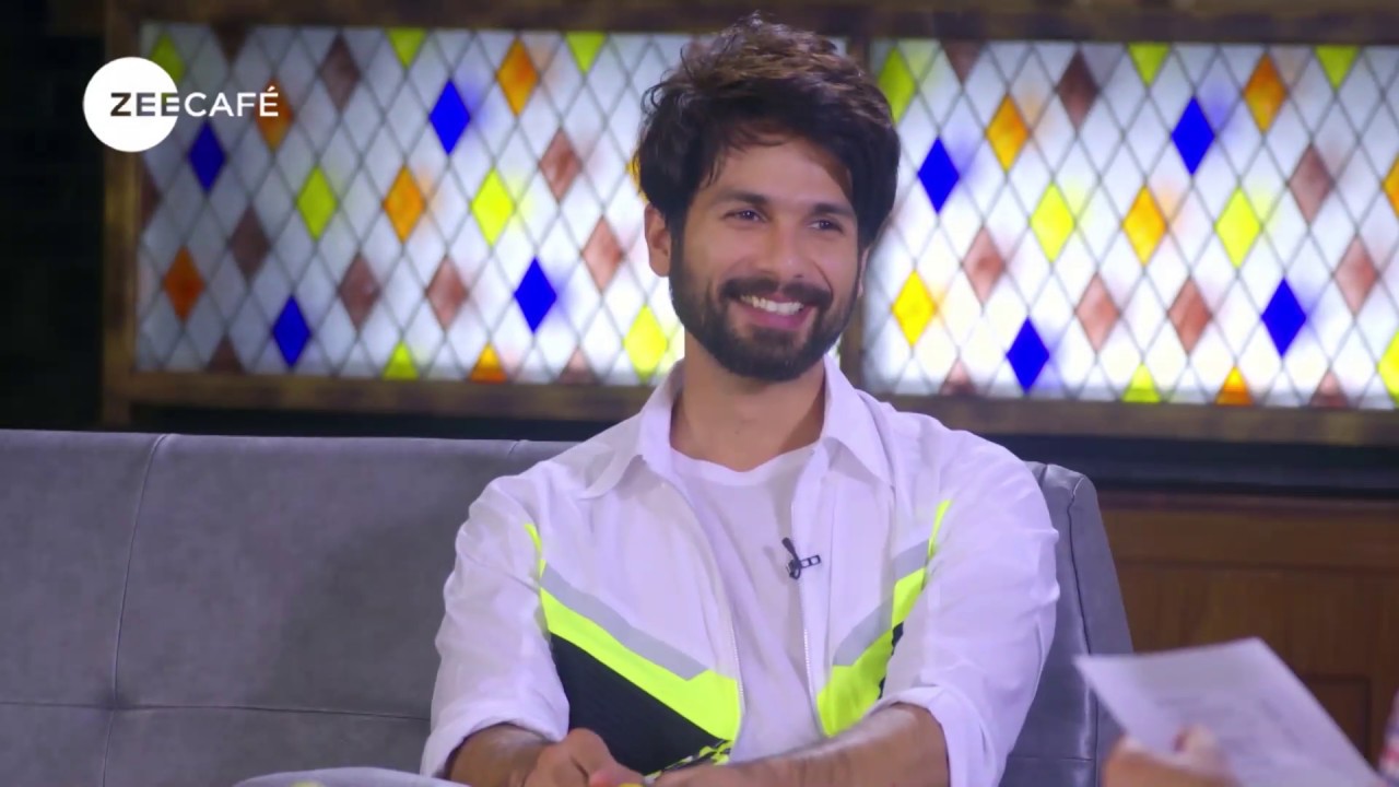 Café Shots | Under 5 with Shahid Kapoor | Not Just Supper Stars