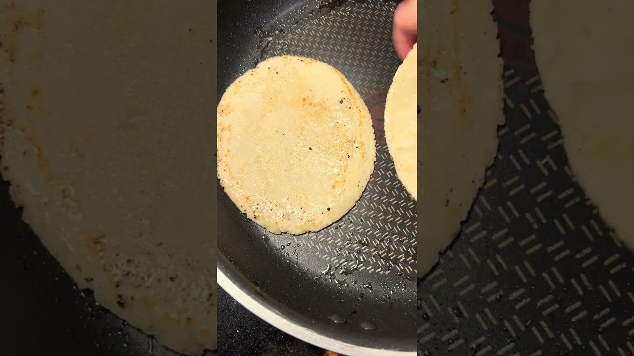 Huaraches a mi estilo los hice de carne diez millo asada quedaeon bien buenos 🤤😋