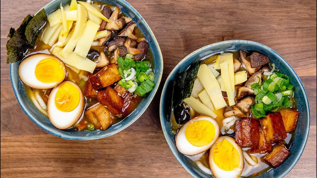 Asia Gem&uuml;se-Suppe mit Toppings