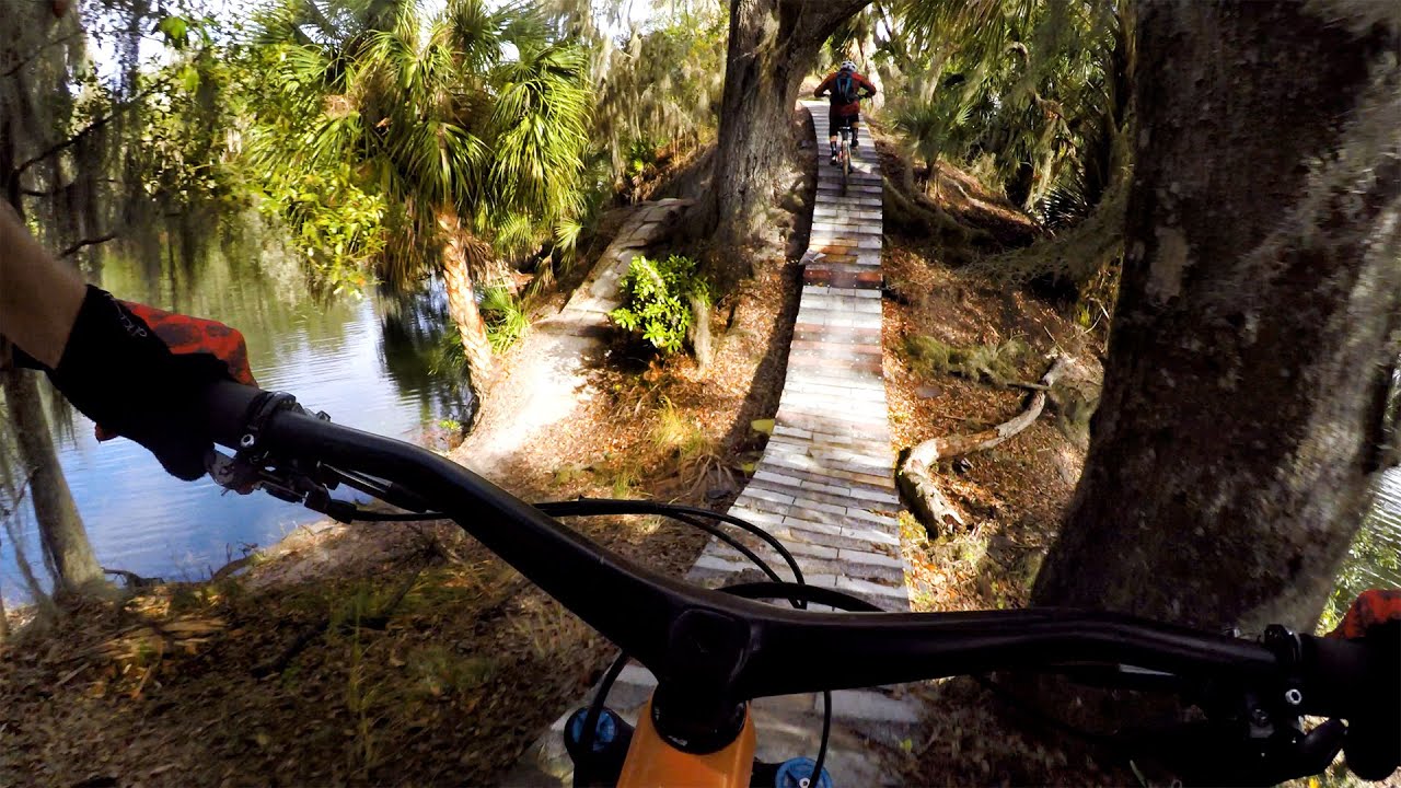 Shreddin' the swamplands | Mountain Biking Carter Road in Florida