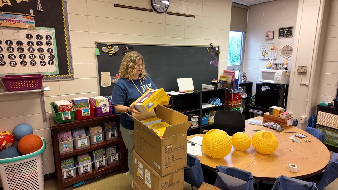 Wheeler Elementary School&nbsp;&ndash; Teachers Prepare for First Day