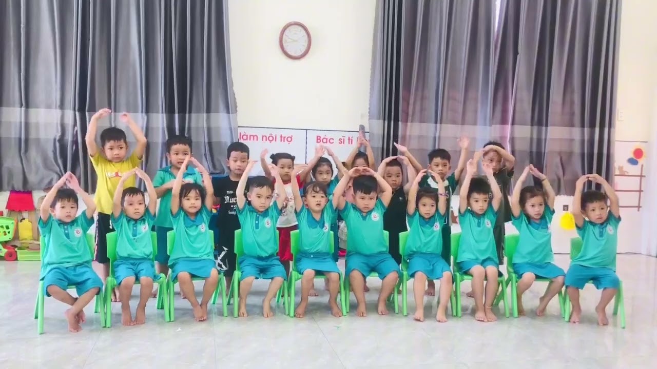 Hoạt động _ Lớp nhở trường mầm non Phú Hồ