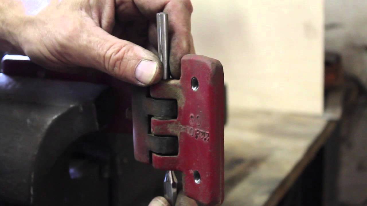 Door hinge - Volvo P 1800