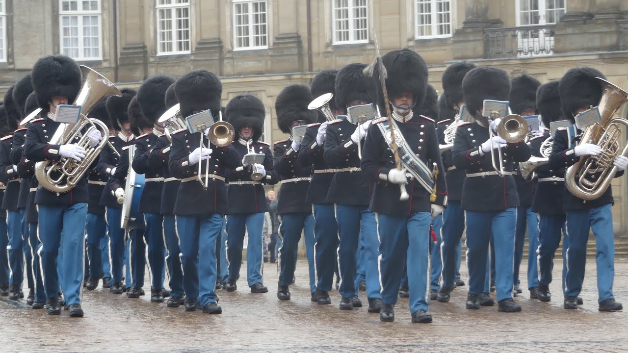 Changing of the Guard Copenhagen - Sunday 8th January 2023