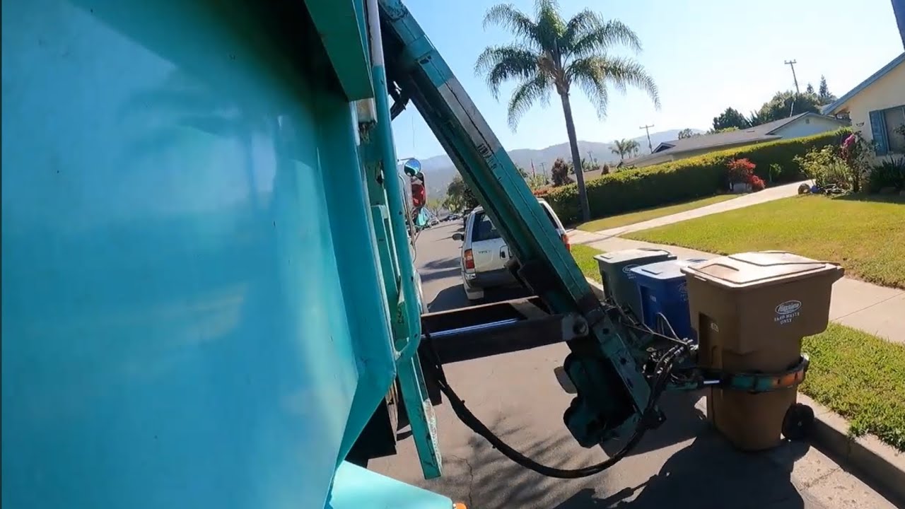 Zipping Amrep on Yard Waste