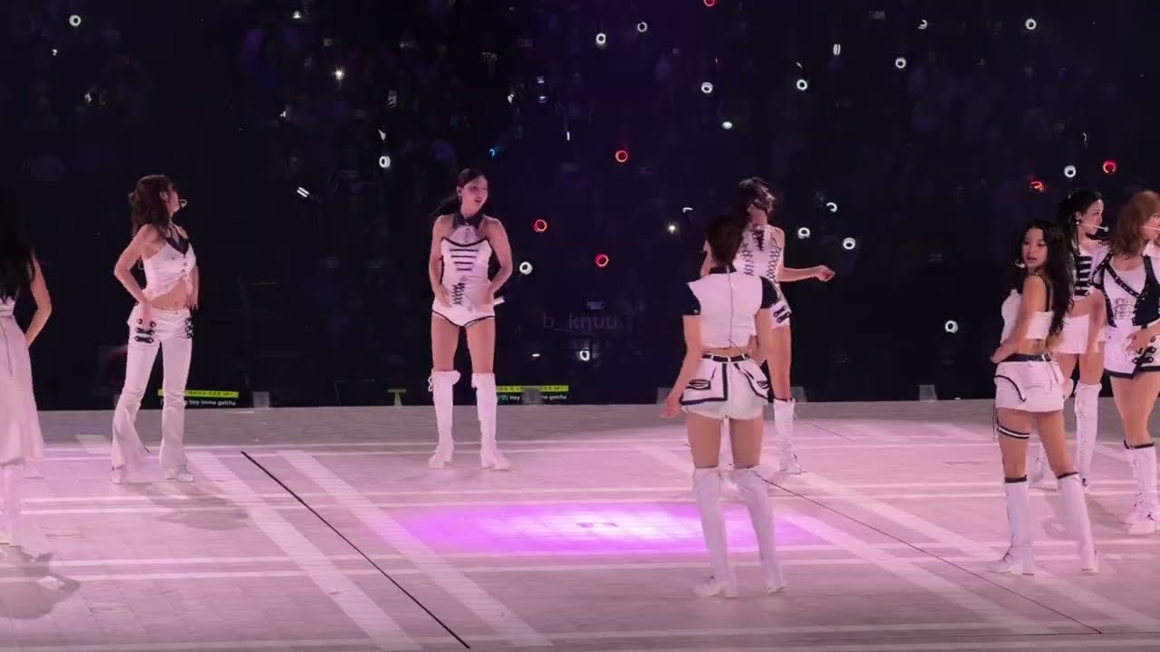 TWICE (STRATEGY) “This Is For” 6th World Tour in Oakland Day 2 260118