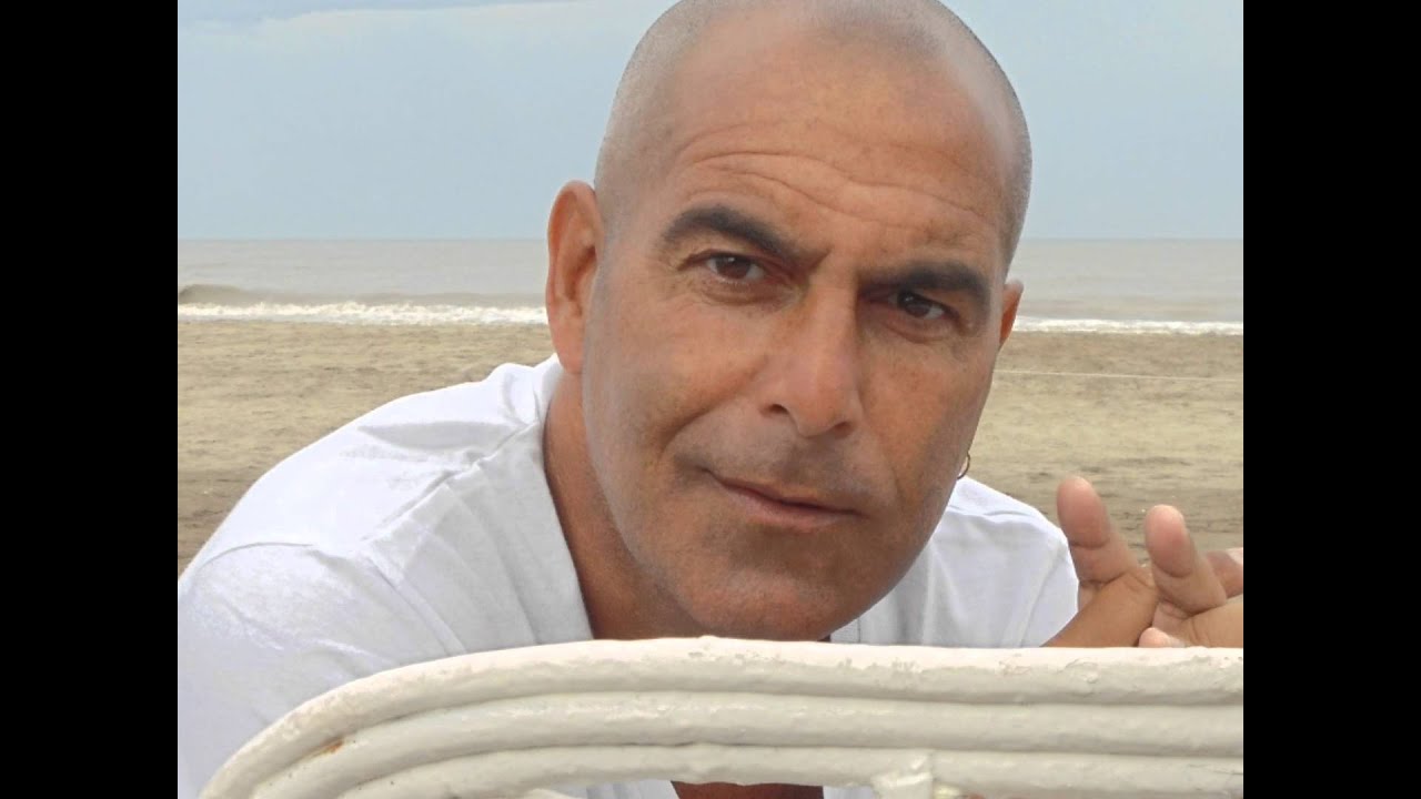 ORLANDO NETTI - ALREDEDOR