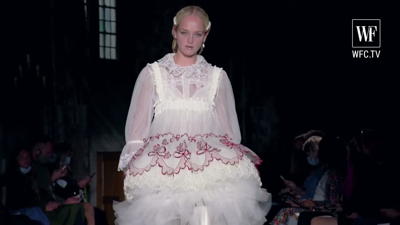 SIMONE ROCHA| SPRING-SUMMER 2022 | LONDON FASHION WEEK