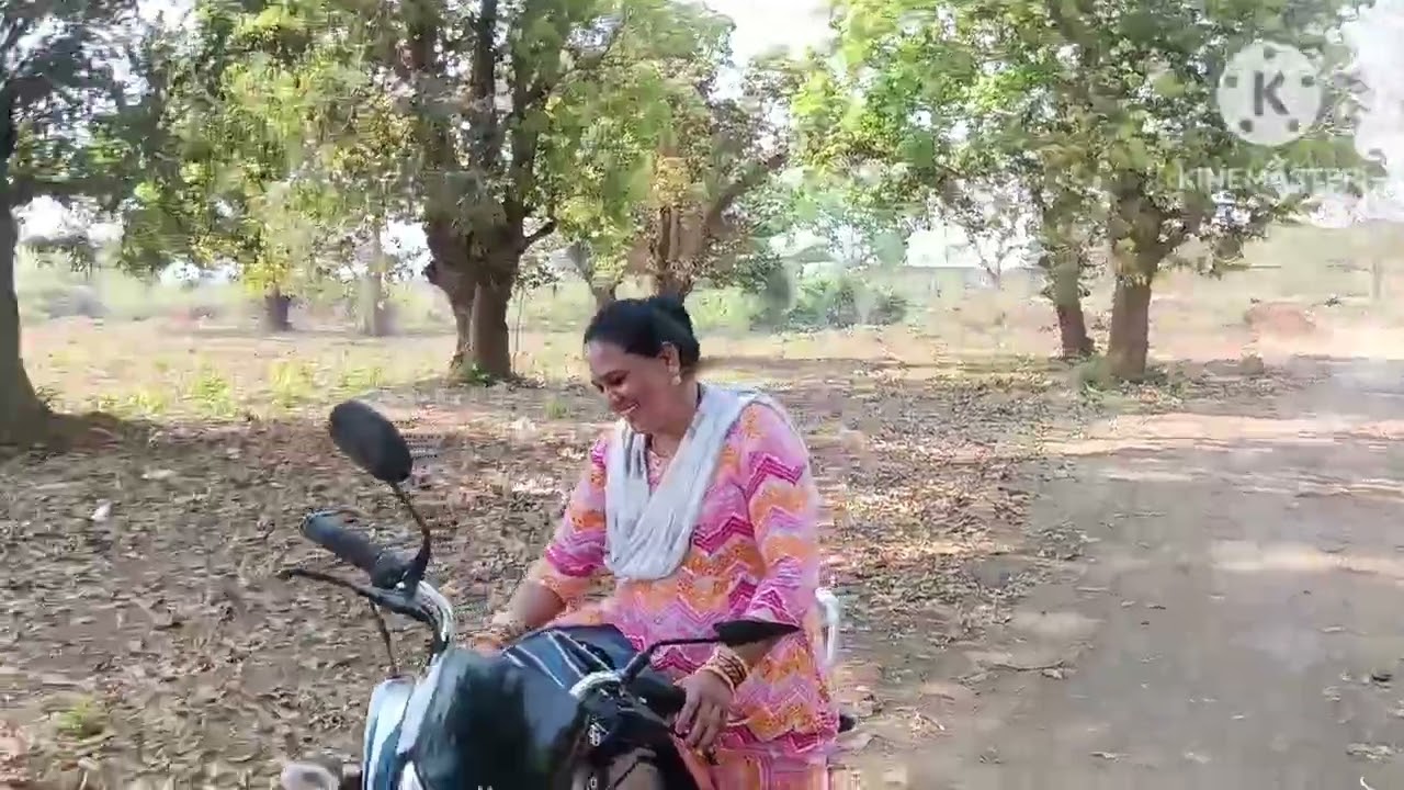 Sunita bhabi ka bike shopping video !! Bhabi workout video 