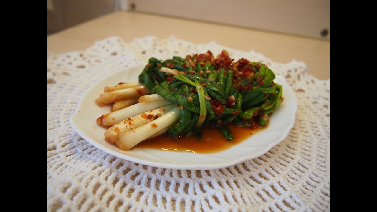 Традиционная корейская кухня: Кимчи из зеленого лука или па кимчи (파김치)