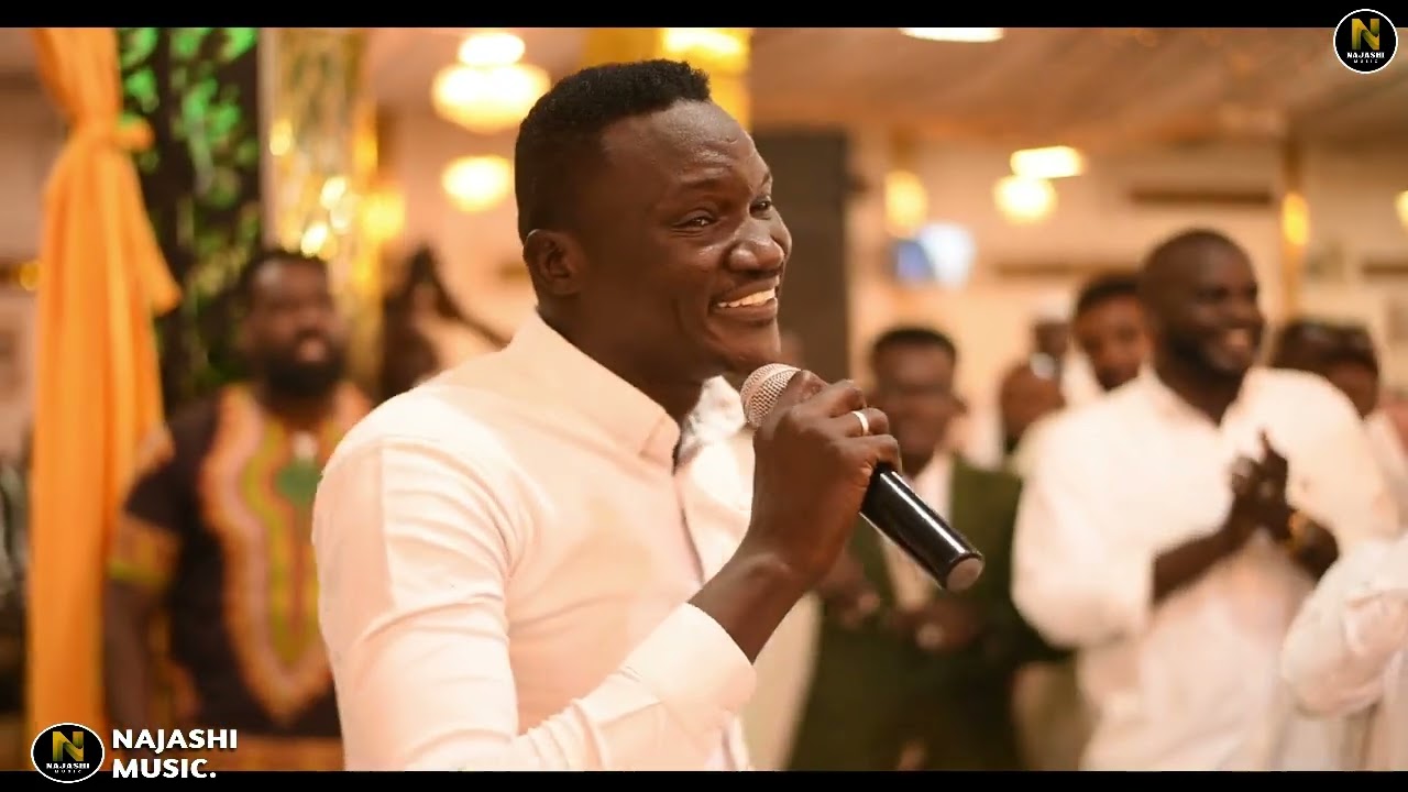 حيدر زقله ـ لقينا في دنيا العيون ـ يا اغلي من العيون غنا ـ حفله صاله الريم ـ اغاني سودانيه 2025 New