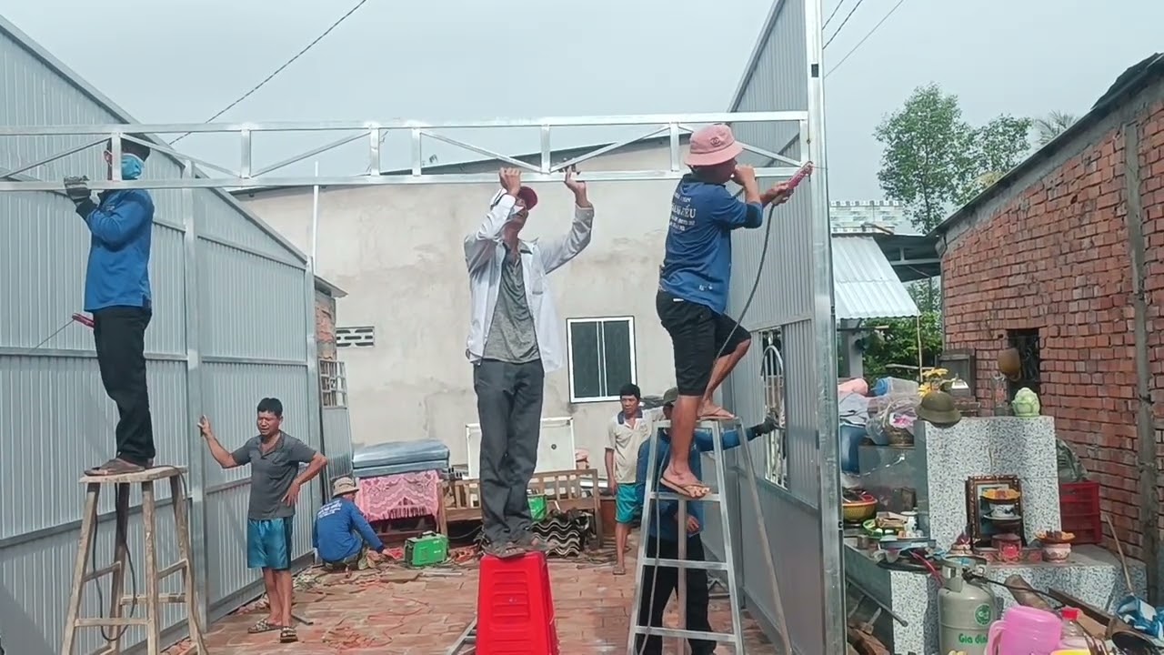 6/12/2024 cất nhà từ thiện ở xã Hòa Long